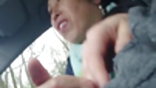 Torrid Asian GF lehúzott harisnyát visel szóló maszturbációs klipben. Sima üveg vibrátorral szenvedélyesen testvéri szex piszkálja kölyökét, amíg el nem éri az orgazmust.